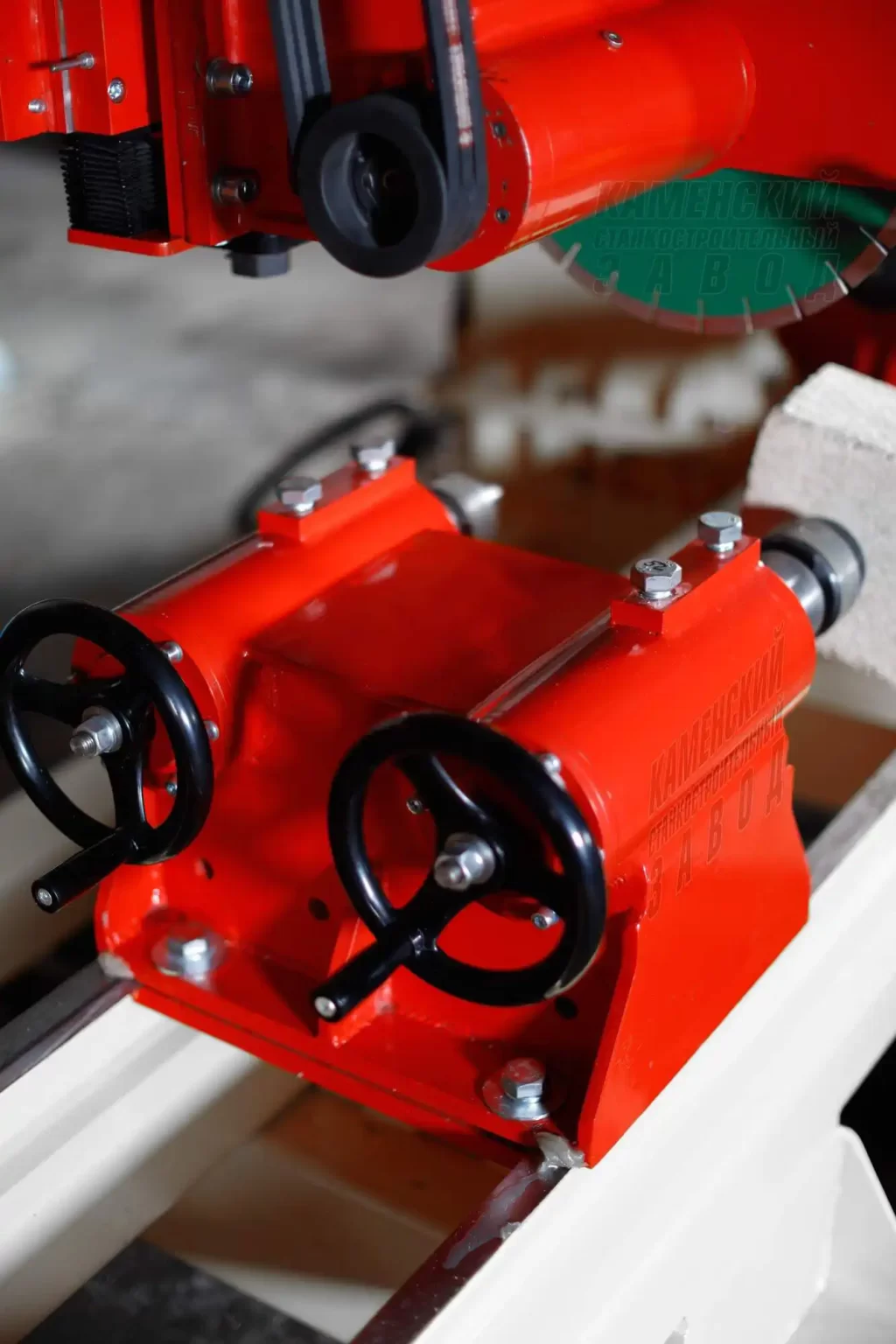 Станок ЧПУ по камню для резки балясин CNC BALUSTER CUTTER — купить от завода ТВАЙТ — фото 7